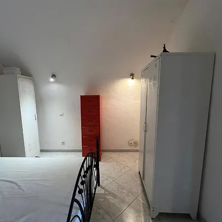 Charmante Maison De Village, Proche Aeroport *